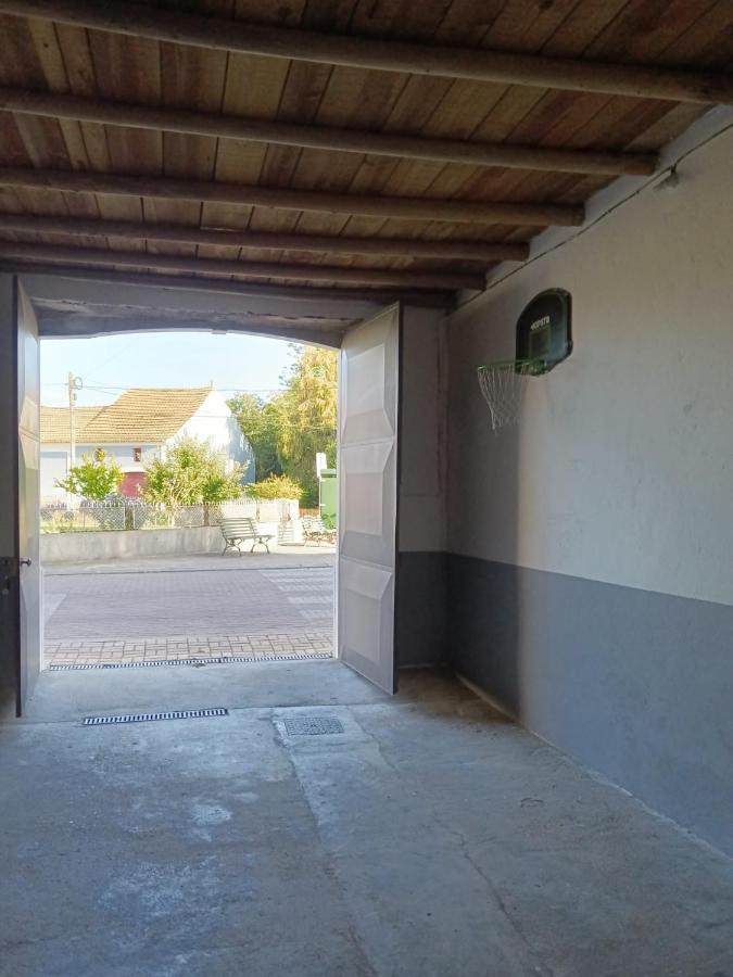 Casa Da Vovo Ceu - Casa De Campo Gandaresa - Country House, Entre Coimbra E Aveiro, A 15 Minutos Carro Praia Mira - Quintal Com Piscina Insuflavel Cantanhede Zewnętrze zdjęcie